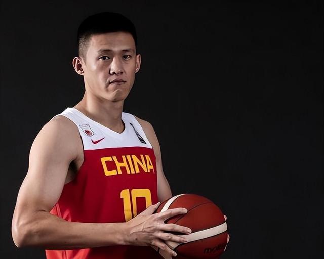 窗口期法甲焦点战；深圳男篮主帅复盘；目标明确；轮换策略成焦点的简单介绍-九游